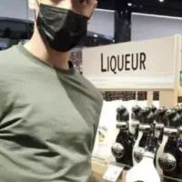 خرید و فروش نوشابه خارجی