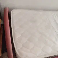 تخت یک نفره