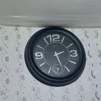 ساعت دیواری