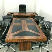 میز کنفرانس صندلی