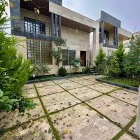 چشم-نواز-و-خاص-مثل-این-خونه-باغ