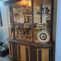 ویترین بسیار جادار