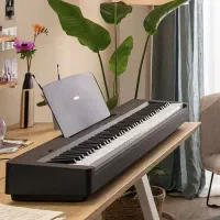 پیانو دیجیتال یاماها p145