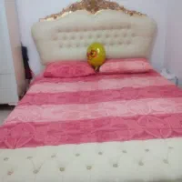 تخت دو نفره