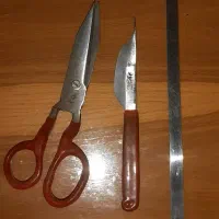 قیچی و قلاب قالی‌بافی