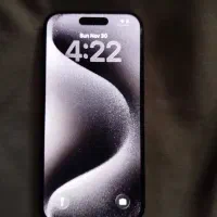 آیفون ۱۵ پرو لا کاغذی