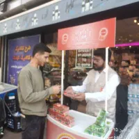 استخدام فوری نیروی خانم جوان و مسئولیت پذیر|استخدام خدمات فروشگاه و رستوران|رشت, گلسار|دیوار