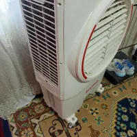 کولر ابی ایستاده