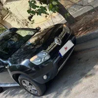 رنو‌ داستر