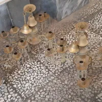 لوستر برنجی،دوعدد چهار شعله و یکعدد پنج شعله|لوستر و چراغ آویز|ساری, |دیوار