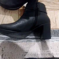 نیم بوت|کیف، کفش، کمربند|کرمان, |دیوار