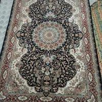 فرش 4متری در حدنو بدون پارگی سوختگی