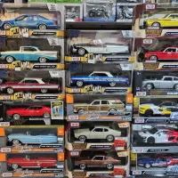 ماکت ماشین برند موتور مکس