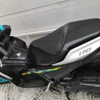 موتور NVX نقره ای