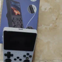 کنسول همراه