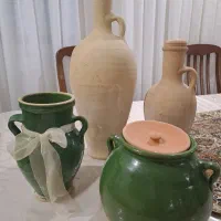 دوتا کوزه آب و ماست یا نمک