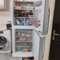 یخچال فریزر هیمالیا سه درب در حد نو