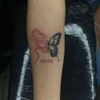 اجرا و آموزش تتو بدن در چناران فقط برای خانوم ها