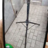 پایه بلندگو با دسه جغجغه