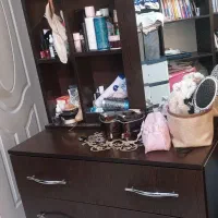 تخت وکتاب خانه و دراور واینه تشک تخت در حد نو|تخت و سرویس خواب|تهران, وحیدیه|دیوار