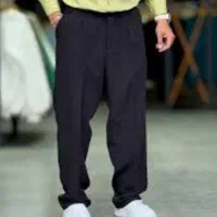 دو عدد شلوار و تیشرت مردانه
