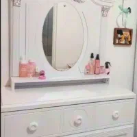 میز آرایش سه کشو