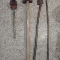 حدیده ۱۷۰۰تومان .چکش۱۸۰۰تبر۳۰۰قلم ۲۰۰اخریدارراه می