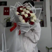 دیزاین گل طبیعی و روبانی