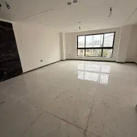 واحد ۱۰۰ متری/نوساز/خوش نور/عرصه اعیان/تلاتری