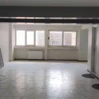 فروش زیر زمین  با نور گیری عالی بر17شهریور
