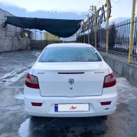 رانا ۹۵ سفید بسیار تمیز