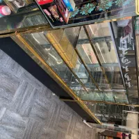 یخچال شیرینی فروشی و زیرترازو