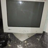 مانیتور کامپیوتر و پمپ هوا اکواریوم و ...