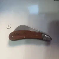 چاقو قدیمی مدل داسی.