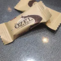 شکلات کنار قهوه