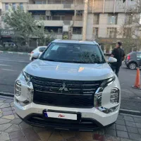 اوتلندر H line 2024