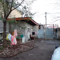 یک زمین 220 متری داخل یک اتاق 20 متری دور دیوار|اجارهٔ خانه و ویلا|رشت, جماران|دیوار