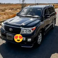 کار در نمایشگاه ماشین