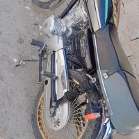 موتور سیکلت برمودا ۴۰۲