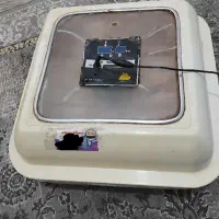 دستگاه جوجه کشی