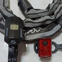 فروش لوازم جانبی (چراغ زنجیر کیف زیر زین)|دوچرخه، اسکیت، اسکوتر|اصفهان, شهرک کاوه|دیوار