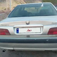 ماشین تمیز و کم کار فروشی