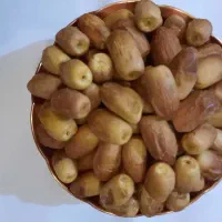 خرما زاهدی سومار غرب کیلو  ۱۵۰ هزار تومن