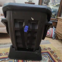 صندلی کودک ماشین|تخت و صندلی بچه|همدان, |دیوار