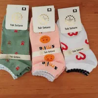 فروش انواع جوراب دخترانه و زنانه
