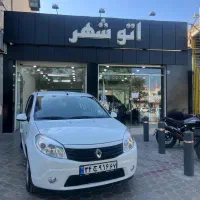 رنو ساندرو اتوماتیک سفید مدل ۹۶