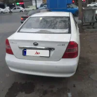 خودروی سواری لیفان ۶۲۰