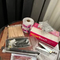 وسایل کاشت ناخن جداهم فروخته میشه|آرایشی، بهداشتی، درمانی|کرمانشاه, |دیوار