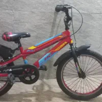 دوچرخه|دوچرخه، اسکیت، اسکوتر|صدرا-فارس, فاز ۱|دیوار