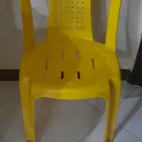 صندلی پلاستیکی